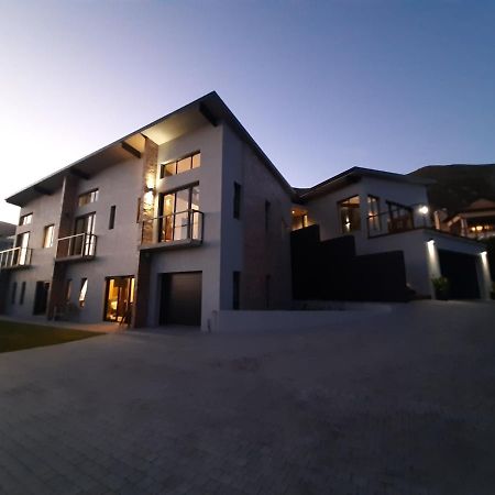 Black Eagle Self-Catering Accommodation, 赫曼努斯 外观 照片